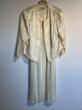 Vintage cream gown by Nah Nah